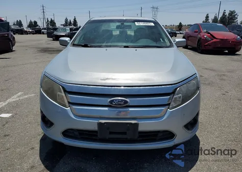 2010 Ford Fusion Hybrid из США, поврежденный, VIN 3FADP0L34AR137176